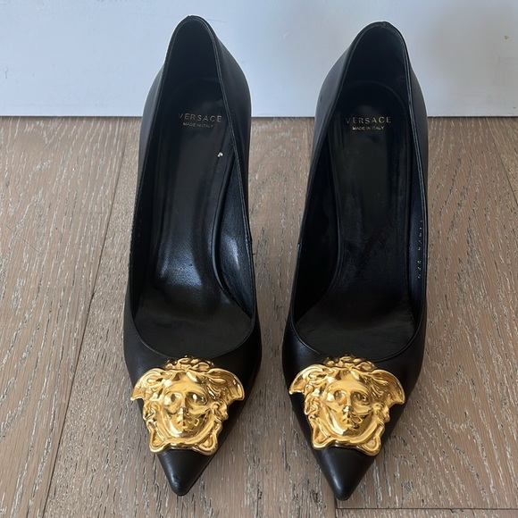 Versace heels - Picture 2 of 5